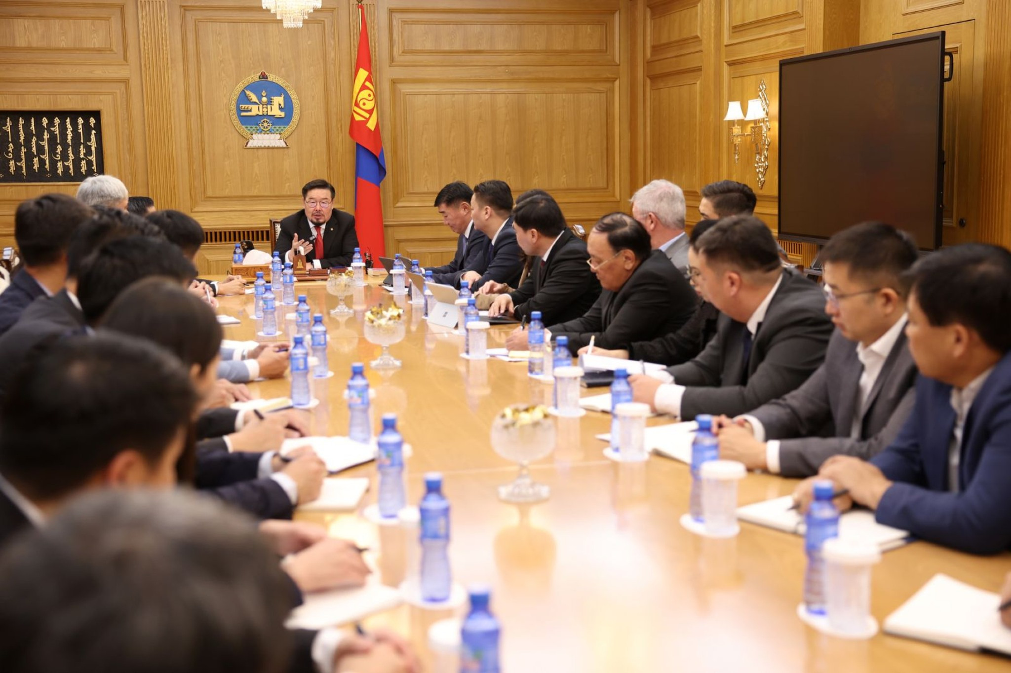 Стратегийн орд эзэмшигчид Үндэсний баялгийн санг арвижуулж, өгөөжийн дийлэнхийг ард түмэнд ногдуулах зарчмыг дэмжив